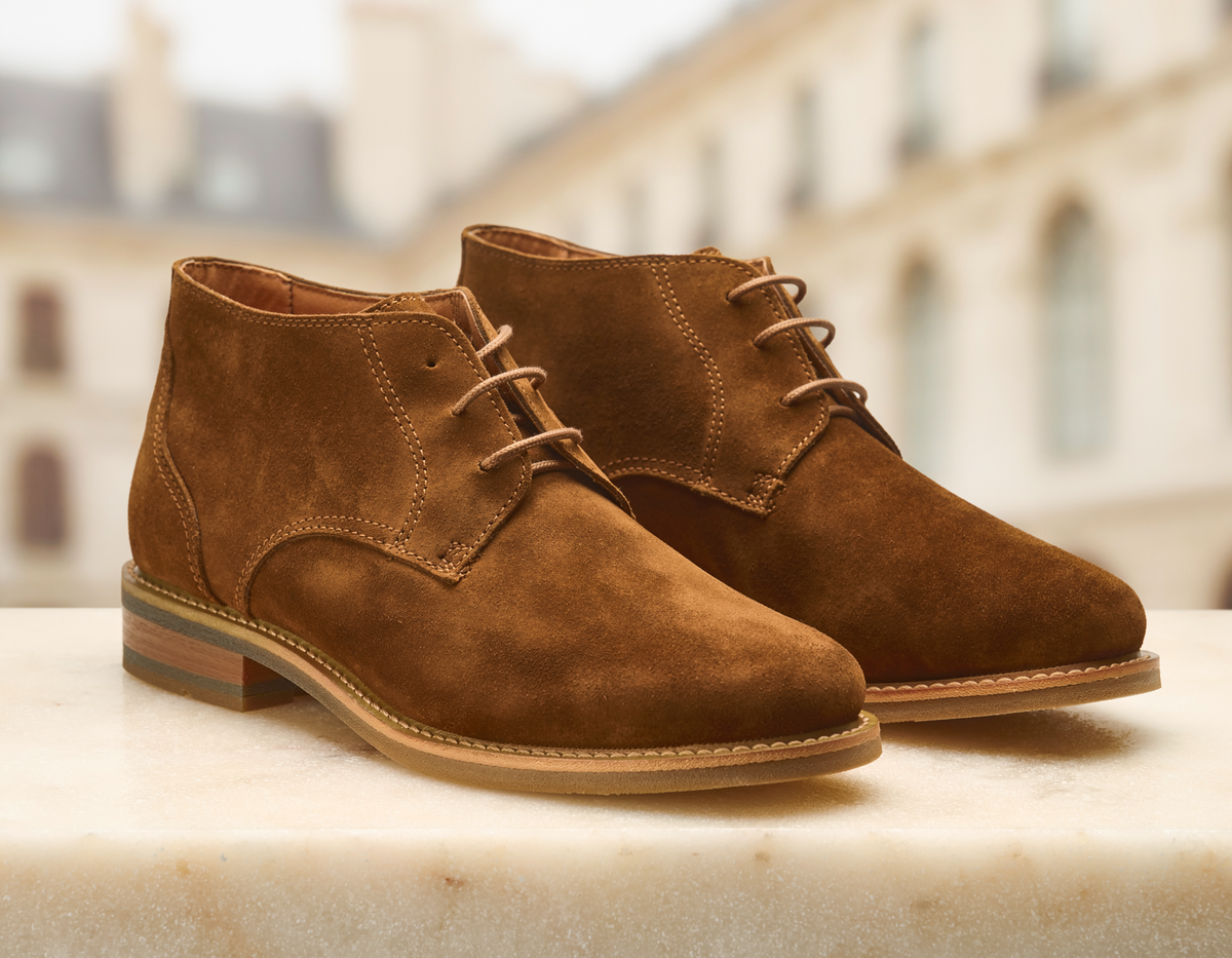 Bottines chukka homme IVAREE en daim tabac