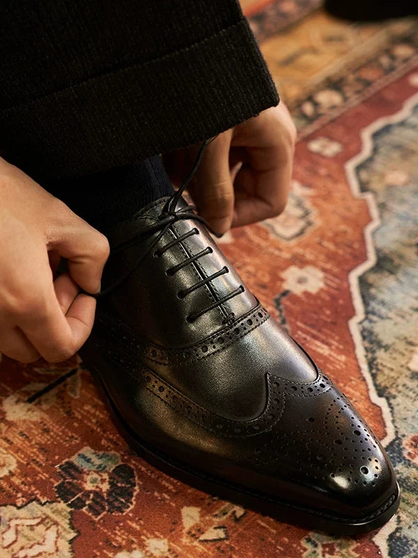 Richelieus Hartley en cuir brogue patiné à bout effilé – vue 2