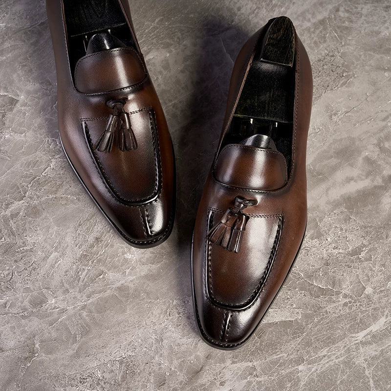 Mocassins Ainsley en cuir patiné à pampilles et bout carré – vue 3