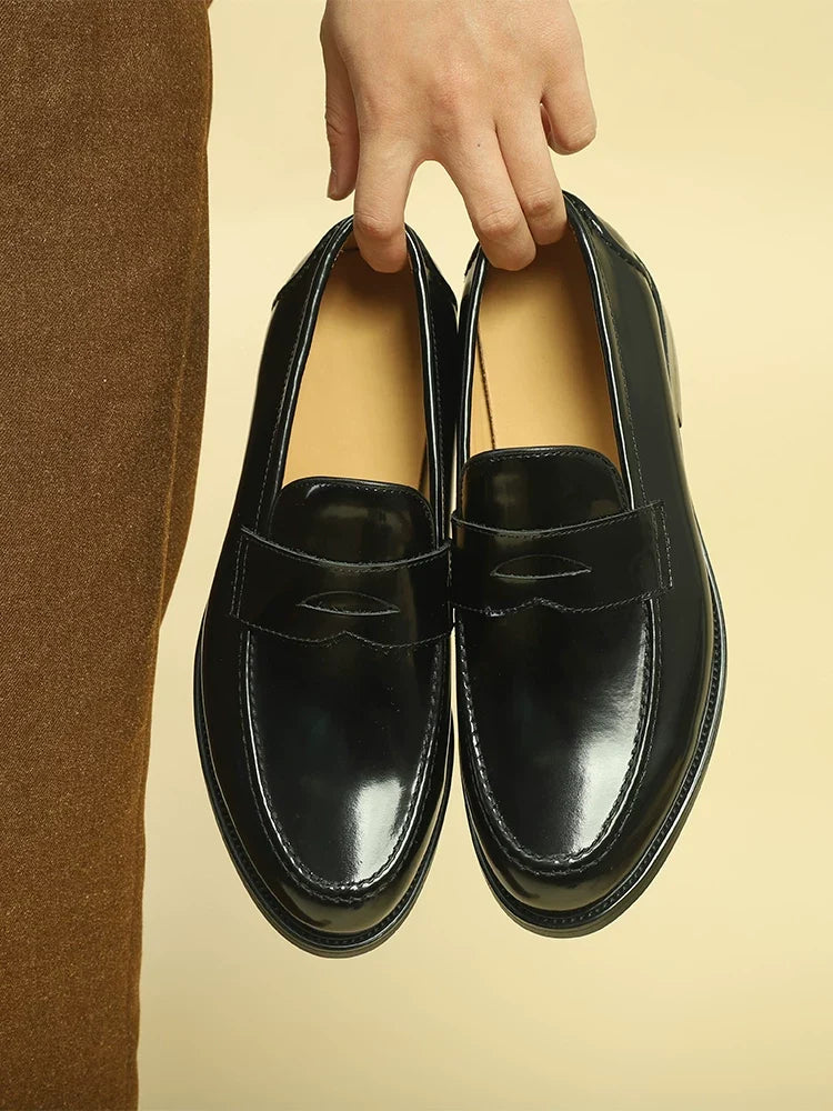 Mocassins Alden en cuir verni noir ou bordeaux – vue 4