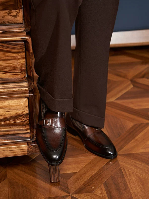 Mocassins Orsen en cuir patiné à détail métallique – vue 5