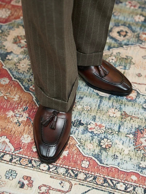 Mocassins Ainsley en cuir patiné à pampilles et bout carré – vue 7