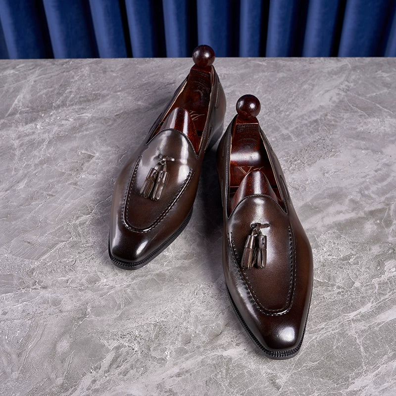 Mocassins Dorian en cuir patiné à pampilles – vue 3