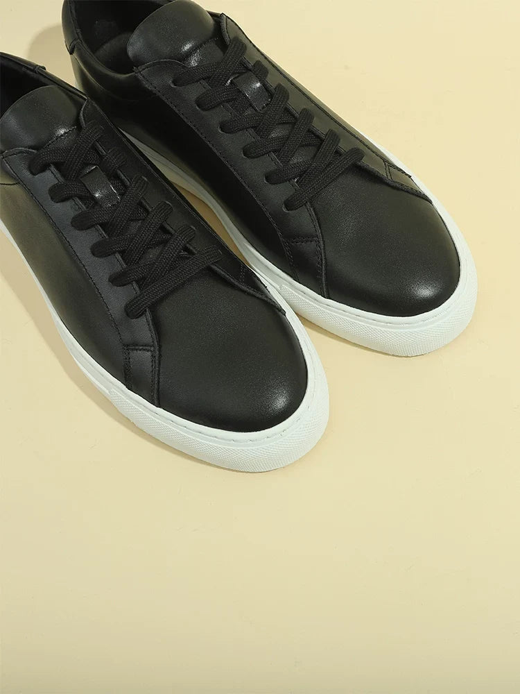 Sneakers Mercer en cuir lisse blanc ou noir – vue 6