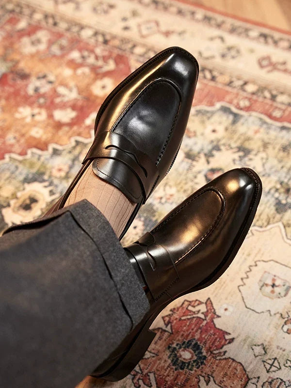 Mocassins Cillian en cuir noir patiné à bout carré – vue 4