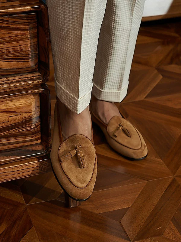 Mocassins Nilo en daim à pampilles style italien – vue 1