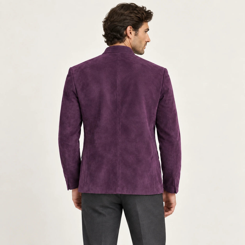 Veste en cuir violet, vue de dos dans le studio IVAREE