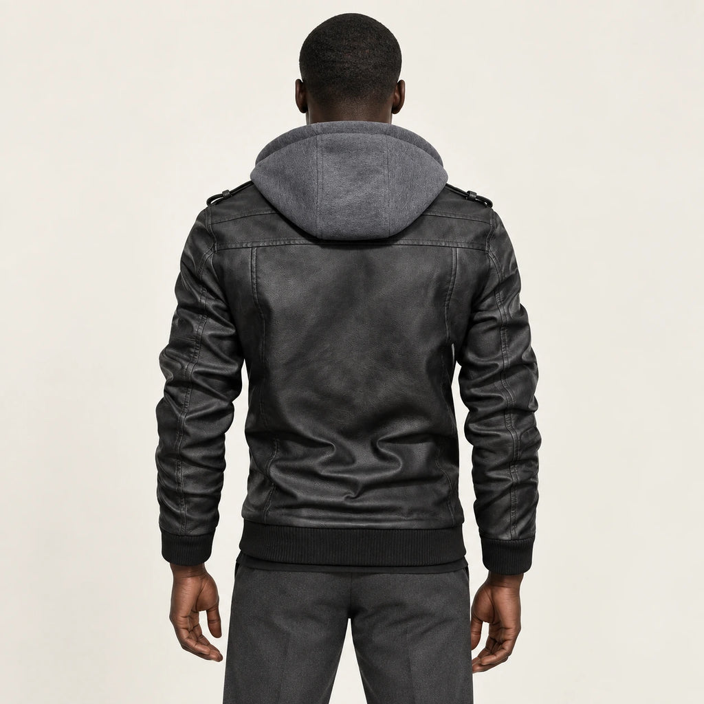 Veste en cuir noir, vue de dos dans le studio IVAREE