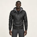 Veste en cuir noir, vue de face dans le studio IVAREE