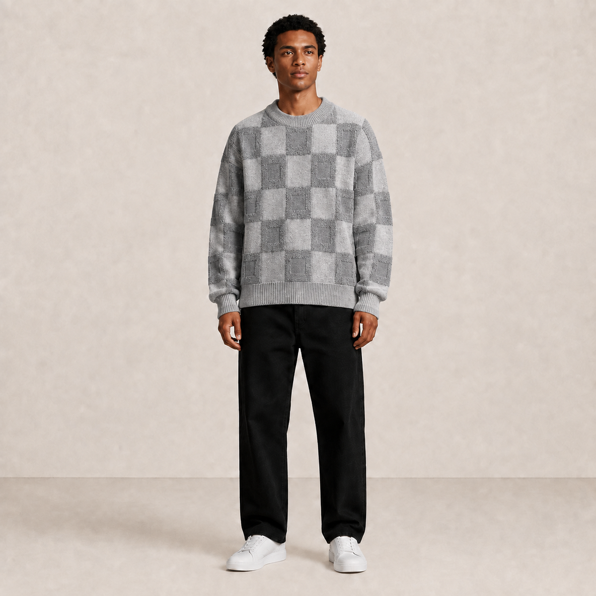 Pull homme damier en relief gris chiné – porté, vue face