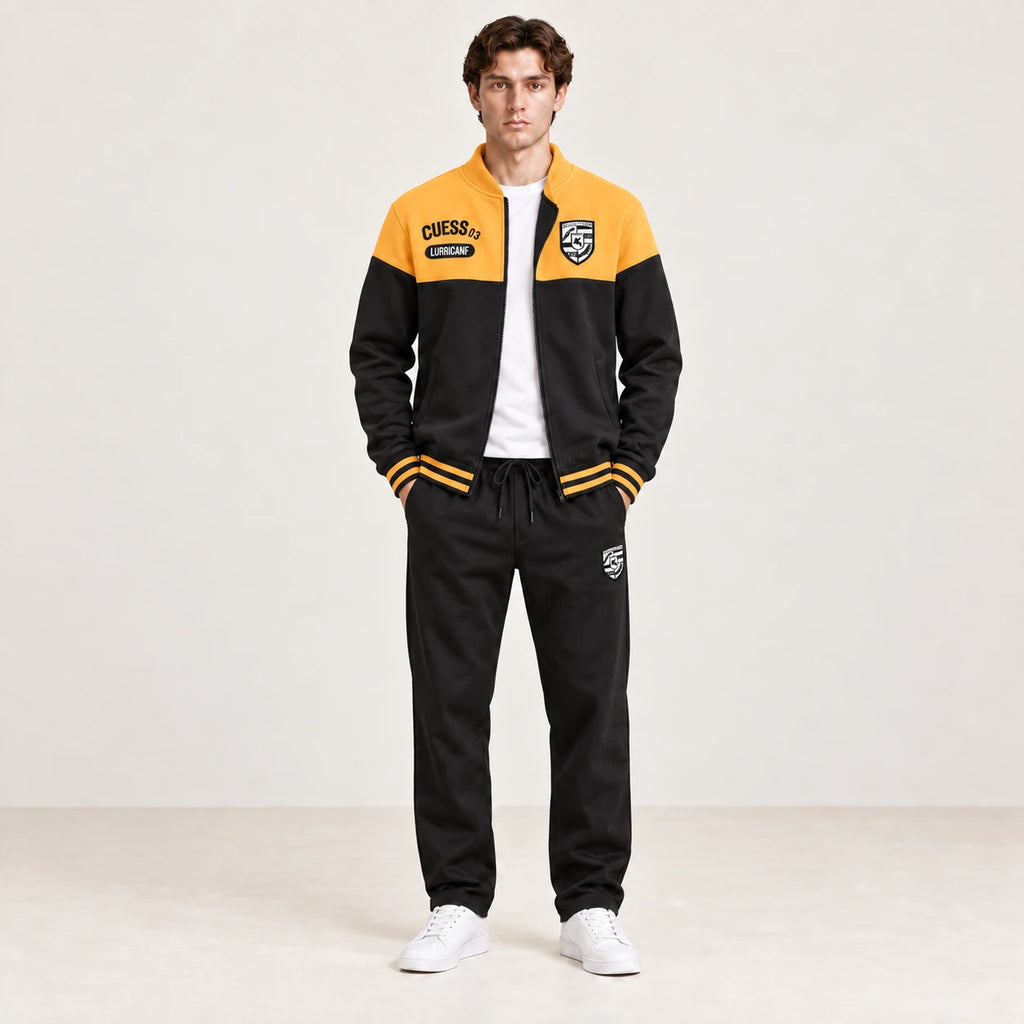 Ensemble de survêtement esprit baseball jaune et noir, porté de face en studio ivoire
