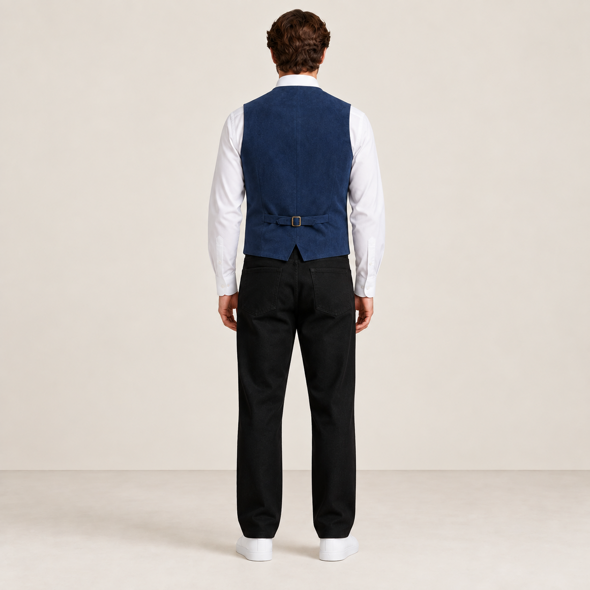 Vue de dos du gilet de costume bleu marine IVAREE