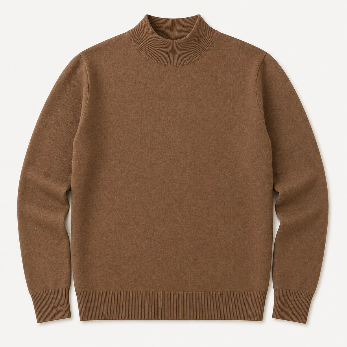 Pull homme café à col montant, présenté à plat avec poignets et bas côtelés.