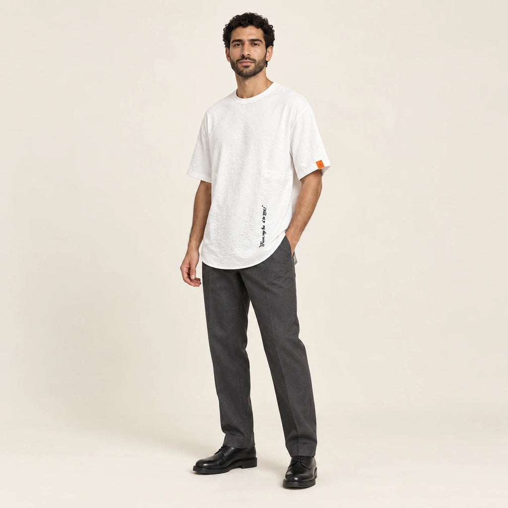 T-shirt col rond casual Blanc, vue trois-quarts, studio IVAREE