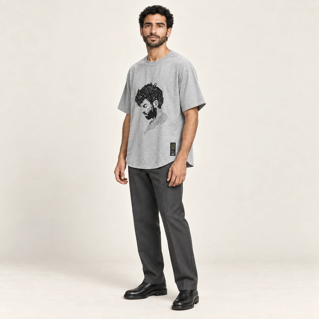 T-shirt col rond casual Gris, vue trois-quarts, studio IVAREE