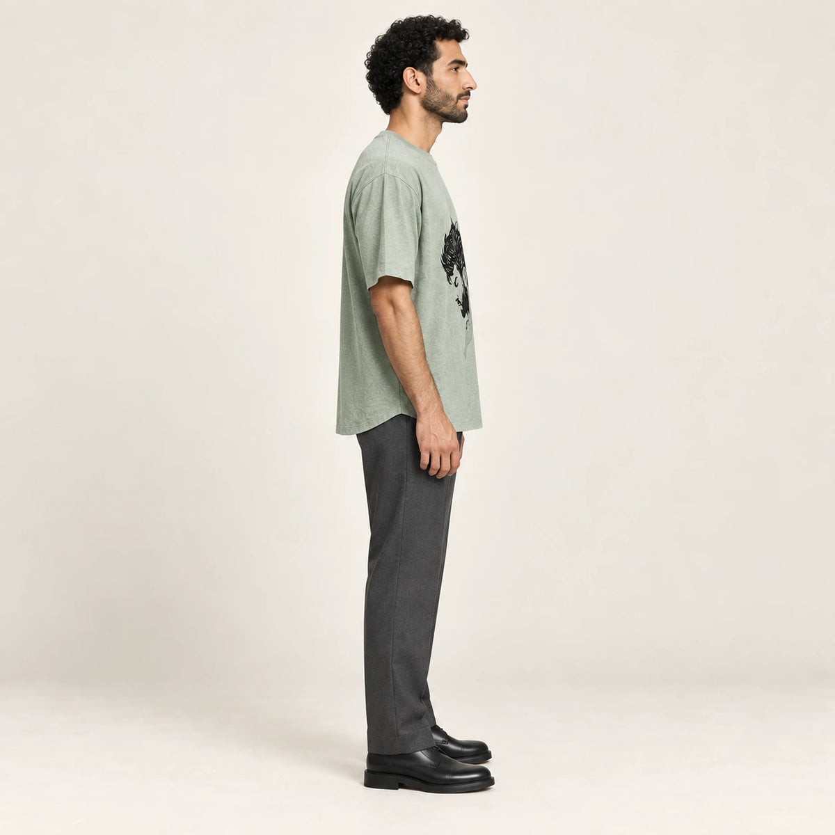 T-shirt col rond casual Vert, vue de profil, studio IVAREE