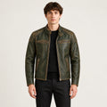 Veste en cuir vert, face dans le studio IVAREE